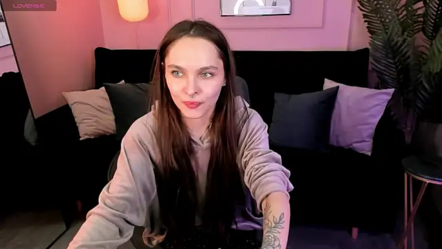Chatroom XXX en direct de ChloeSunny