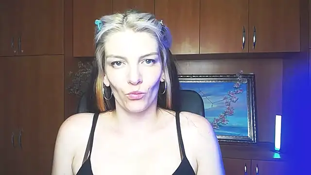 Chat XXX en directo de VanessaRey_