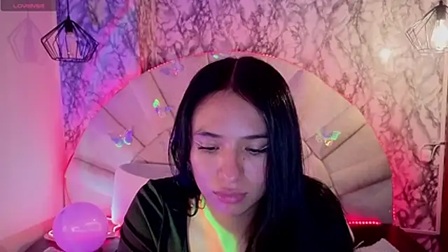 _emma_miller_'s Live XXX Chat