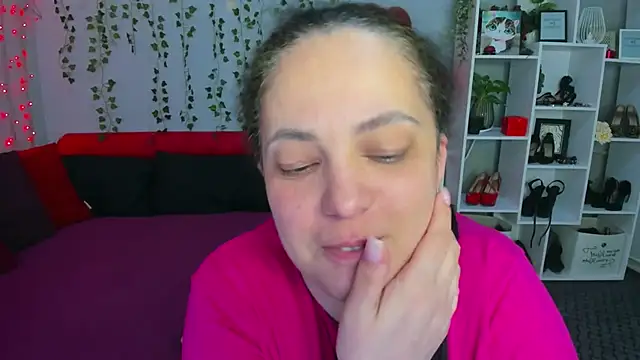Webkamerová show DarlingMilf