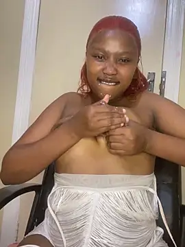 Prettiestheavenly Show Webcam