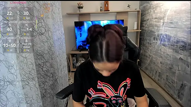 Chat +18 de CarolineFyre ao vivo