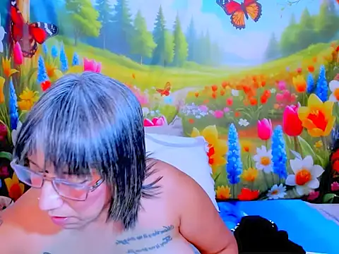 indianroxy élő XXX-chatje