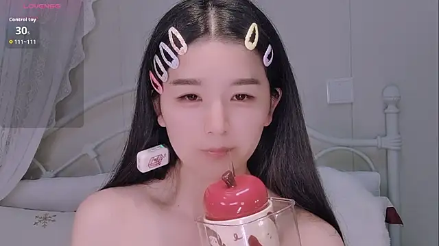 BingLin-'s Live XXX Chat