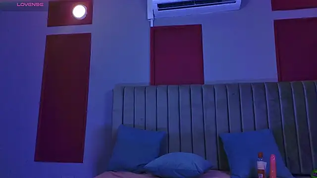 redraven_cr's Live XXX Chat