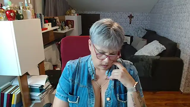 Chat XXX Live bigtits4you