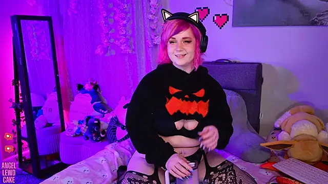 Angel-Lewd-Cake ওয়েবক্যাম শো