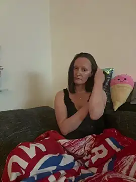 LindaLee90 Webcam-Show