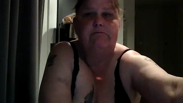 Sylviastar46 Live XXX-chat