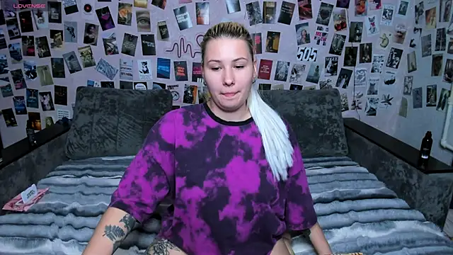 XXX chat uživo modela x_Ulya1cutex