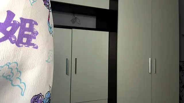 Nikatyanxx's Live XXX Chat