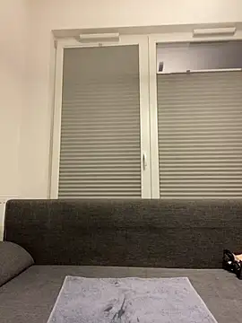 Chatroom XXX en direct de Nicole-Ray