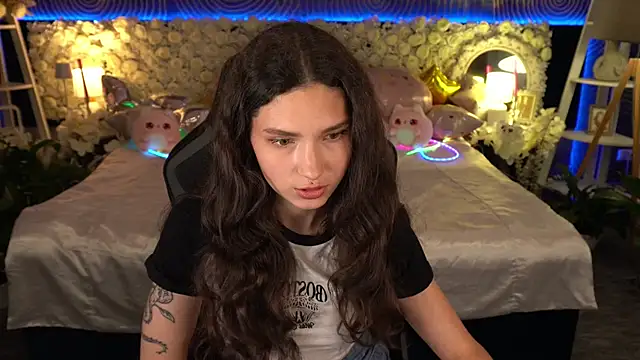 BabyFlowerr's Live XXX Chat