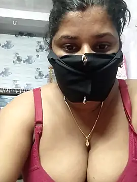 pinkisaha75 现场XXX聊天