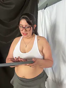 Sally_Dvine 라이브 XXX 채팅