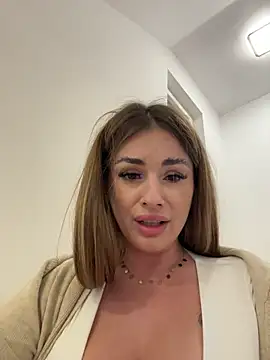 IsabellaEtthan's Live XXX Chat