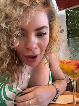 Rachell_More Chat XXX in diretta
