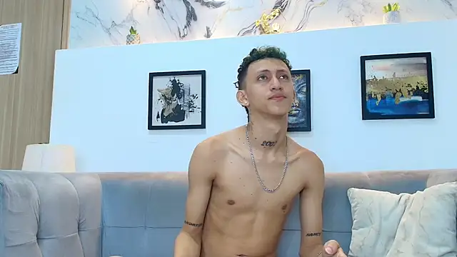 BOYS_PLAY Live XXX Chat