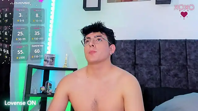 Demian_Fox1 Webcamshow