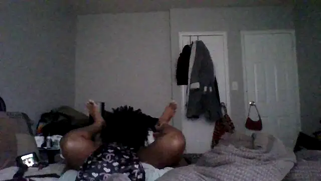 BedazedFirefly's Live XXX Chat
