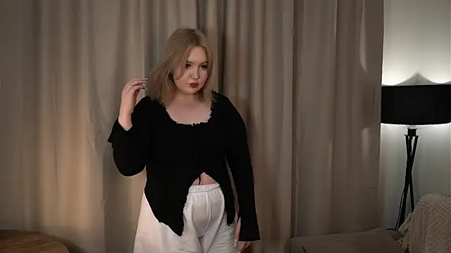 thestephy élő XXX-chatje