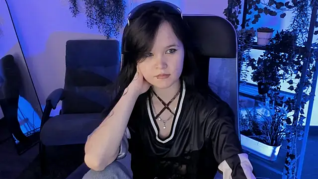 Elainebeness' Live XXX Chat