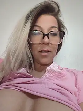 Chat XXX en directo de NikytaX