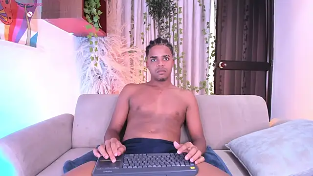 XXX chat uživo modela TaylorClay_