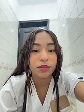 MiaCamille_ – Live XXX-chat