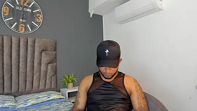 Robin_Rief's Live XXX Chat