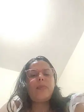 Chat XXX en directo de Bella_Morena27