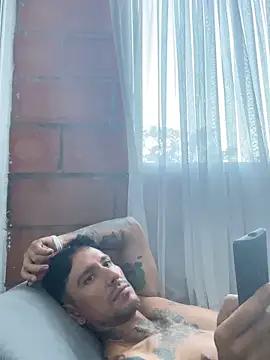 MR_EITHAN Webcam Show