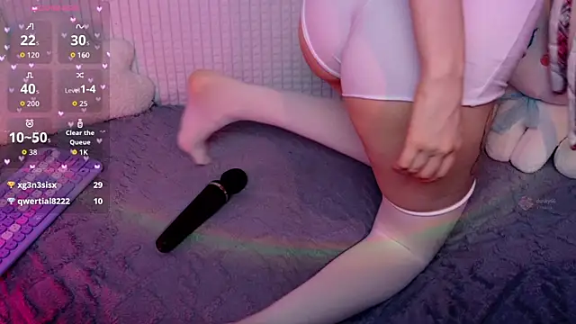 Živá chatovací místnost KittiMissi