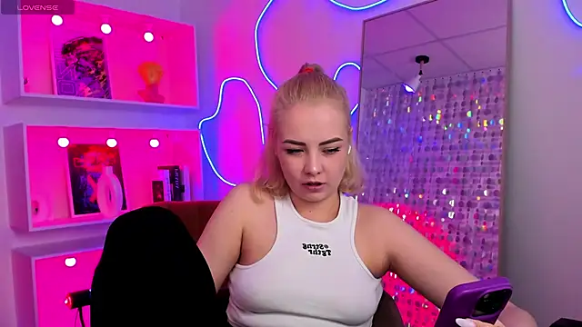 StephanieSweety's Live XXX Chat