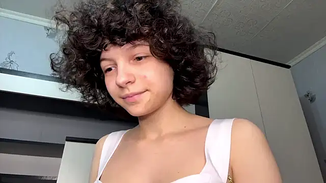 Chat XXX ao vivo de Nikatyanxx
