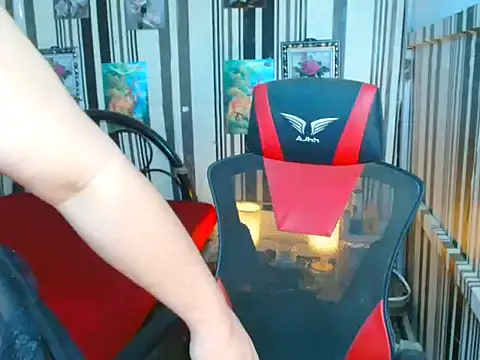 Show webcam de TsyummyCock4u
