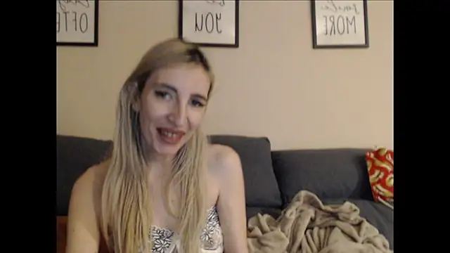 Pertunjukan Kamera Web BarbieBlondieGirl