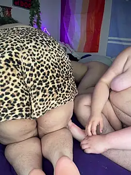 XXX chat uživo modela ivosforest