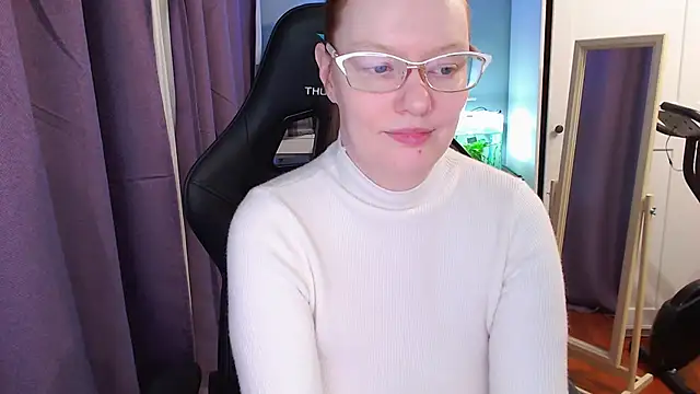 Lady_Inari Adlı Modelin Canlı XXX Sohbeti