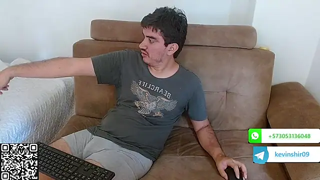 Chat XXX en directo de biglatin80