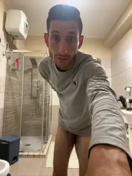 Gionnytav's Live XXX Chat
