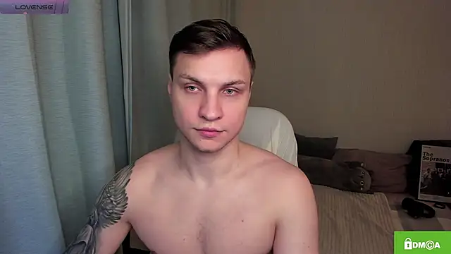 handsome_guy01 Adlı Modelin Canlı XXX Sohbeti