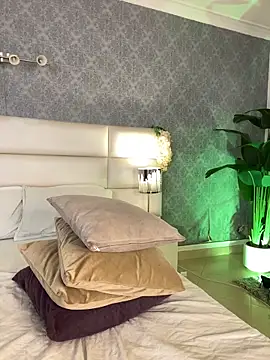Celeste_Amber Adlı Modelin Canlı XXX Sohbeti