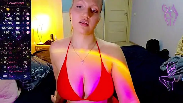 Brightsstarn Live XXX chat