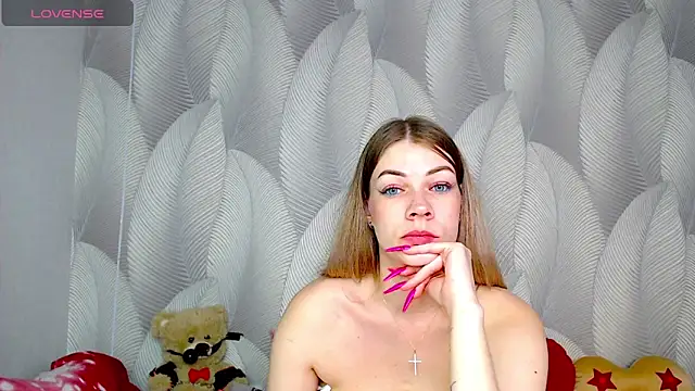 xAliceGoldx Chat XXX live