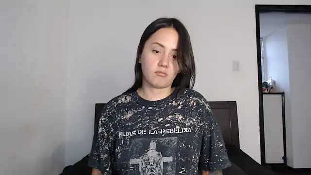 Chat XXX ao vivo de rebecca_collin