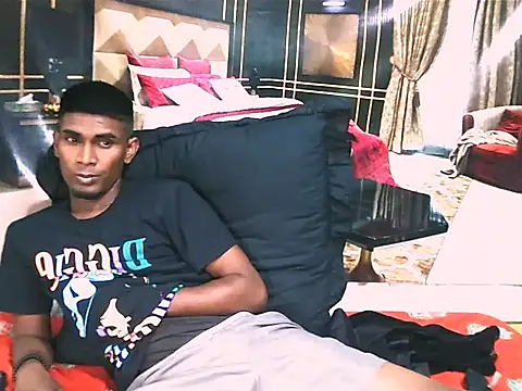 IndianThuggin webcam show