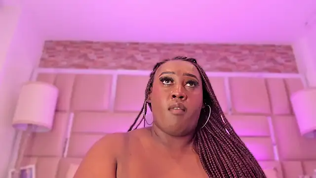 Chatroom XXX en direct de ShaniaBrownn