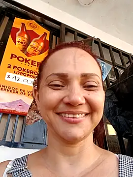 Amanda39 live XXX chat