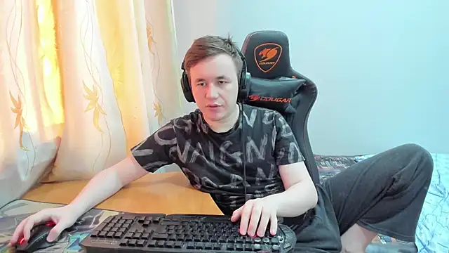 Вебкам-шоу iliaskrislove